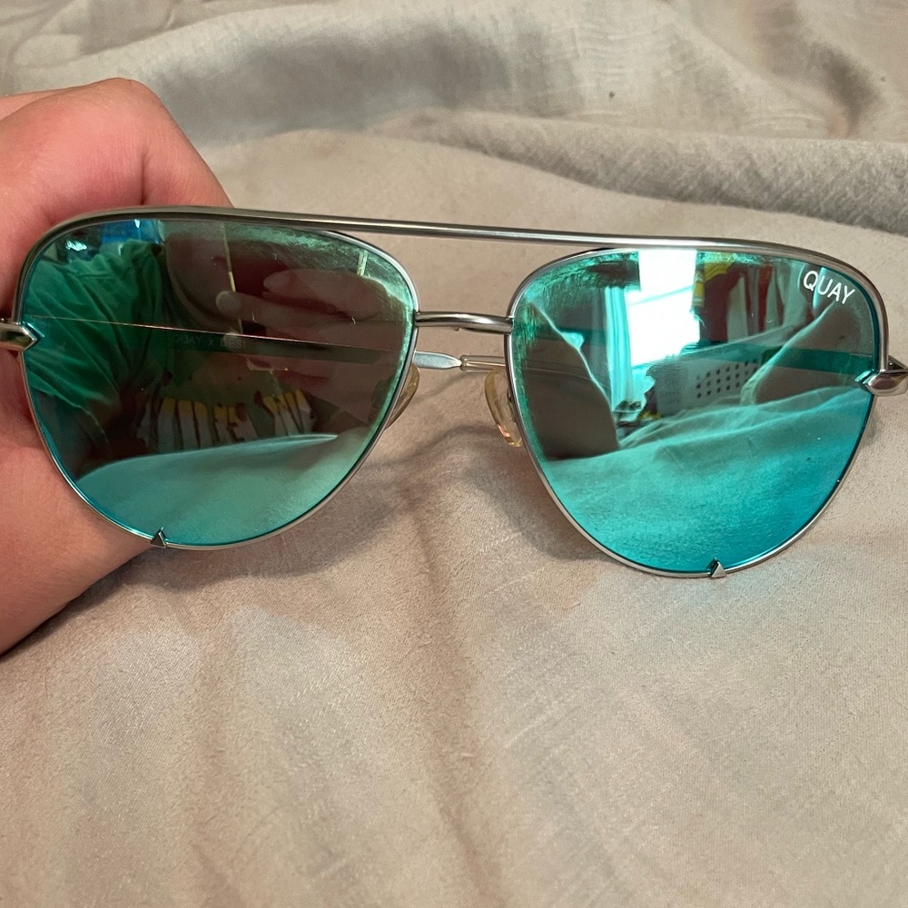 Quay Australia High key sunglasses